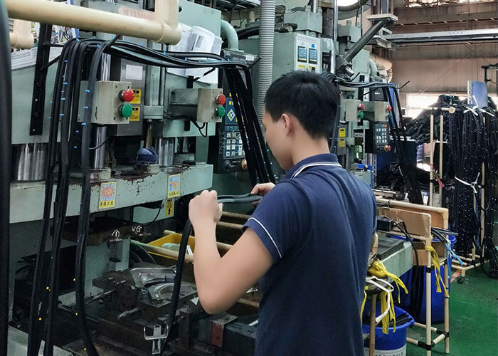 wire installation for vertical injection molding machine